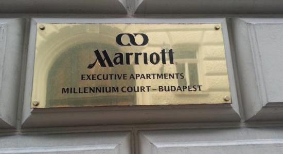 Budapest Airport to Millenium Court Marriott Apartments Budapest 